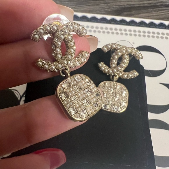 Chanel CC Crystal and Faux Pearl Drop Earrings - Picture 2 of 7